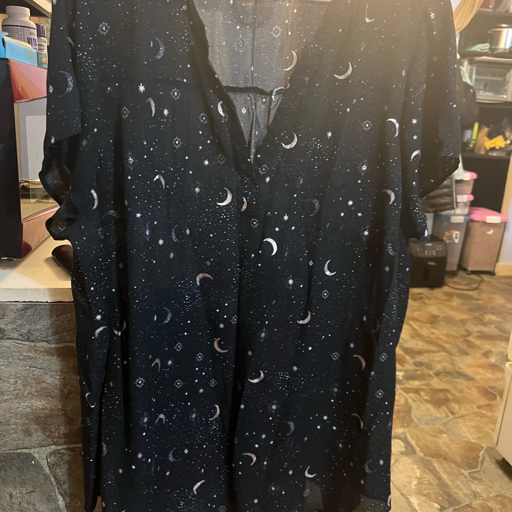 Torrid size 3 top